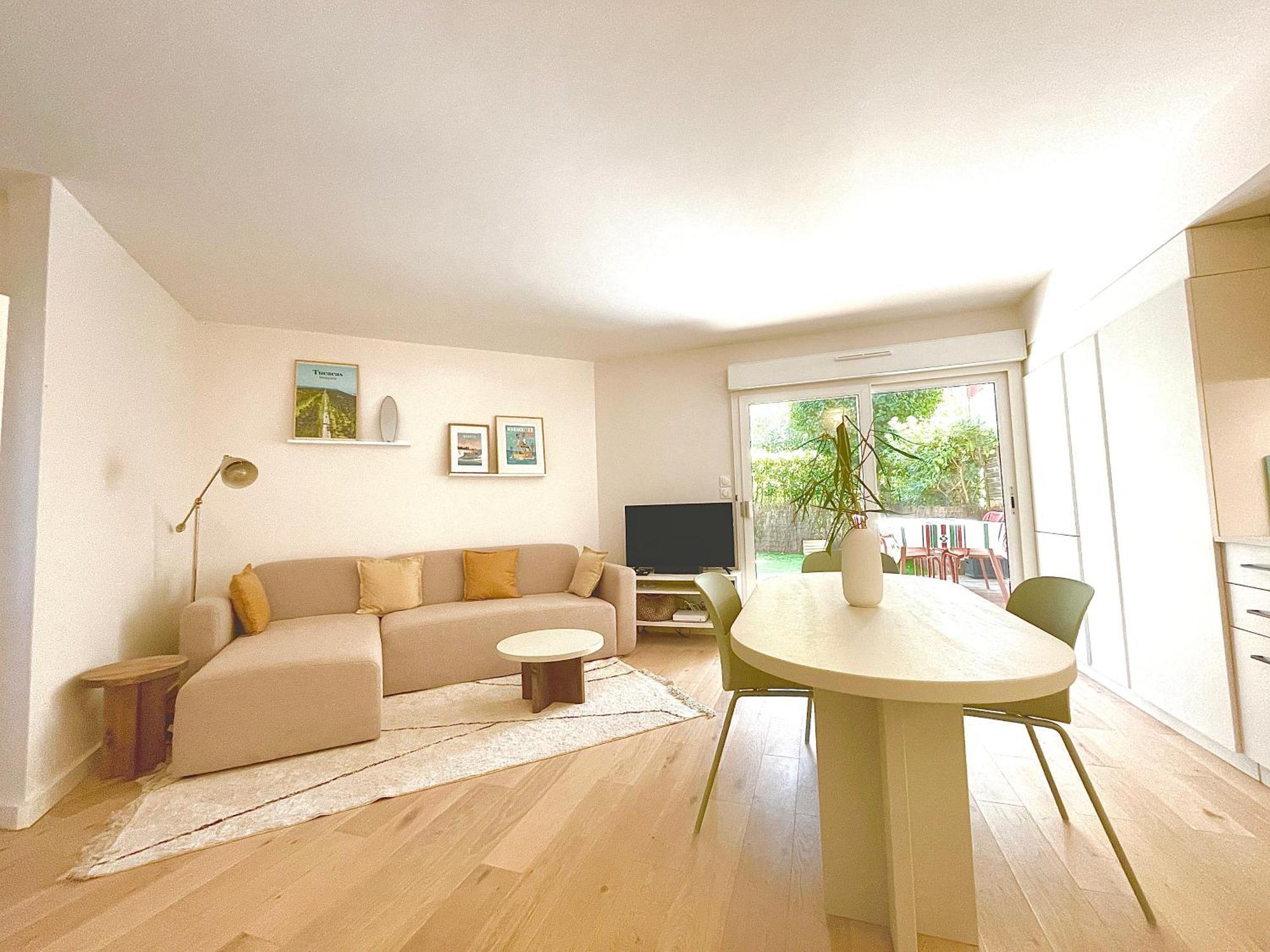 Splendide Appartement De Charme Avec Patio, Parking Et Plage A 3 Minutes Biarritz Exterior foto